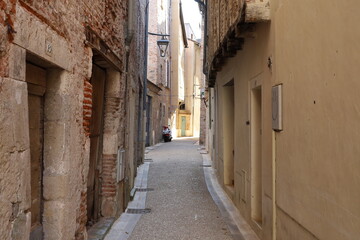 Fototapeta na wymiar Rue typique, ville de Cahors, département du Lot, France