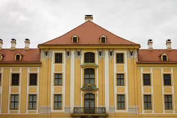 Schloss Moritzburg Fassade mit Geweihen