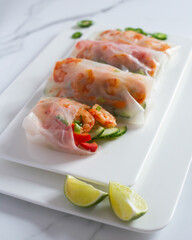 Shrimps with vegetables