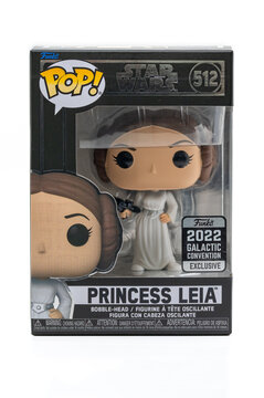 Princess Leia funko pop box. Studio image