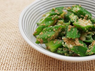 オクラの胡麻和え