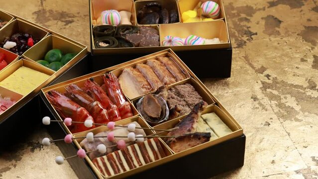 日本の伝統正月料理のお節料理