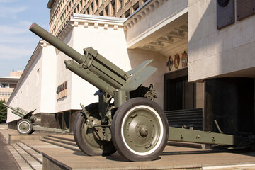 Russian cannon. This is one of the types of artillery guns with a long barrel and a high initial...