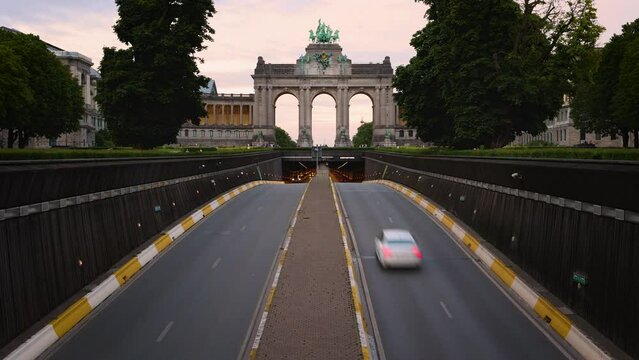 Time-lapse of traffic on the underpass at the Cinquantenaire Arch in Brussels, Belgium