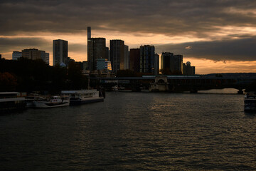 Fototapeta premium City in the sunrise (France)