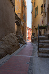 Fototapeta na wymiar Alley in Menton, a beautiful city in the south of France