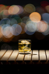 夜景とウイスキー