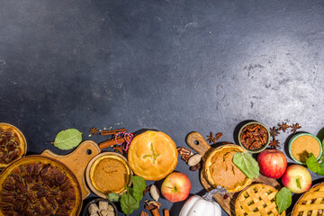 Set variety fall seasonal pies © ricka_kinamoto