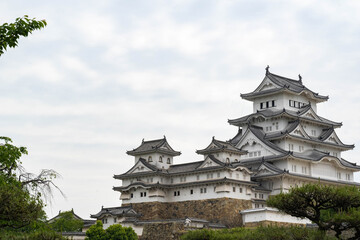 Fototapeta na wymiar 静かに、優雅に姫路の白鷺城