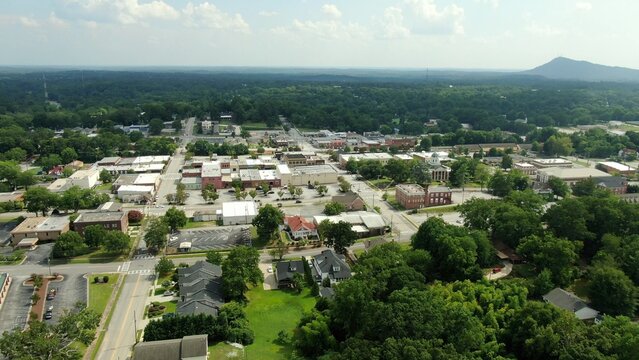 Life In Small Town USA Toccoa Georgia Main Street Buildings And Business