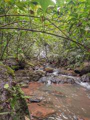 Fototapeta premium Cascada en las montañas de Herrera 