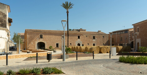 Balas de paja en la localidad de Campos en las islas Baleares