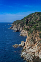 Fototapeta na wymiar Klify wybrzeża Costa Brava