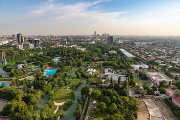 Obraz premium Aerial view of the skyline of Tashkent, Uzbekistan during the day