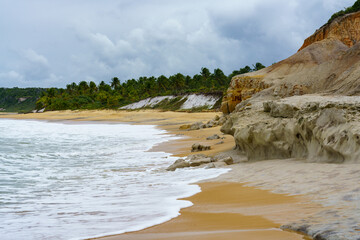 Praia dos coqueiros no litoral da Bahia. Trancoso, em Porto Seguro.