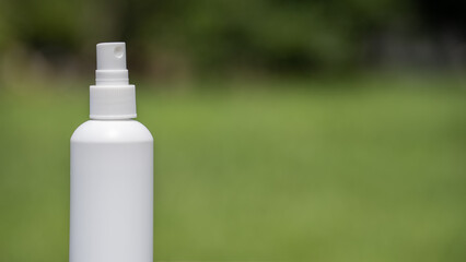 プラスチック製スプレーボトル