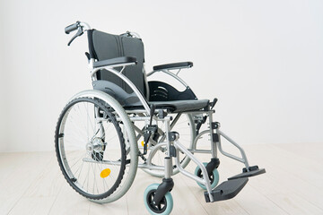 室内にある車椅子