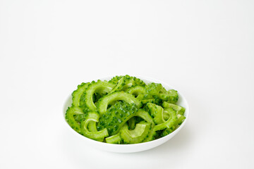 夏野菜のゴーヤ　夏に美味しいゴーヤと下ごしらえ　