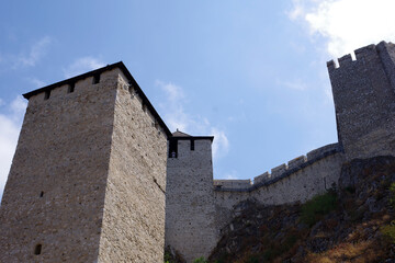 Fototapeta na wymiar Forteresse de Dolubac - Serbie
