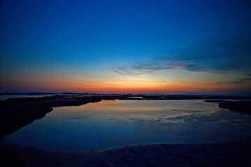 Fototapeta premium Salt evaporation pond of Missolonghi in Greece // Salinen von Messolonghi in Griechenland