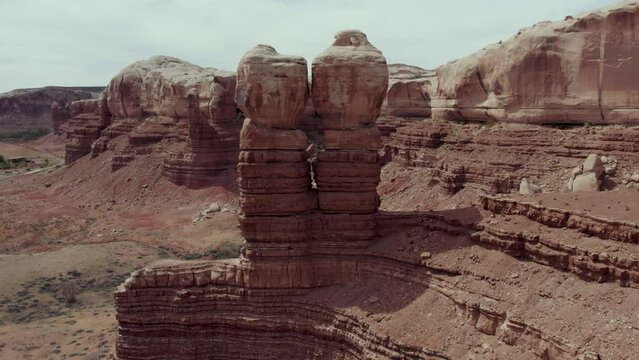 Beautiful Natural Red Sandstone Pair of Rock Formations in Bluff, Utah