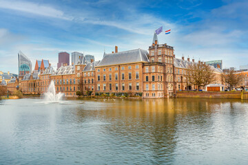 Fototapeta na wymiar Hague, Netherlands Binnenhof parliament and Hofvijver lake