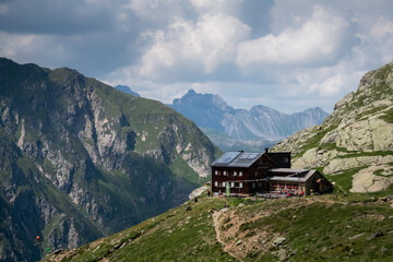 Obraz premium mountain hut