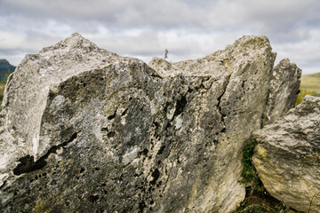 inscripcion circular, Dolmen de la Capilleta,  III milenio antes de Cristo,  Paúles de Sarsa, Provincia de Huesca, Comunidad Autónoma de Aragón, cordillera de los Pirineos, Spain, 