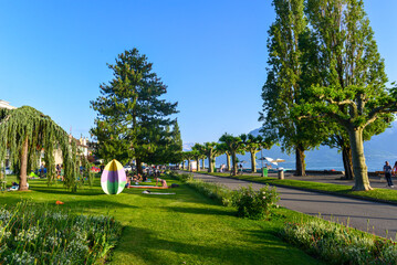 Strandpromenade in La Tour-de-Peilz, Gemeinde im Distrikt Bezirk Riviera-Pays-d’Enhaut im Kanton...