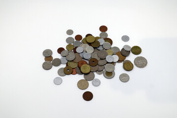 각양각색의 세계의 동전들