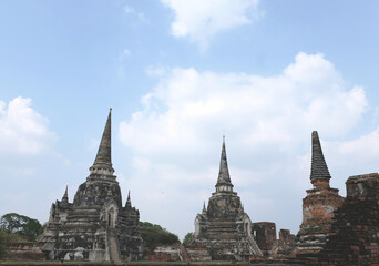 Fototapeta premium Old Buddha at Old Beautiful Thai Temple Wat Pra Si Wanphet at Ayutthaya, Ayutthaya Historical Park of Thailand