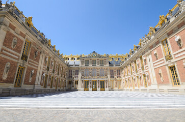 Fototapeta na wymiar Château de Versailles during Covid