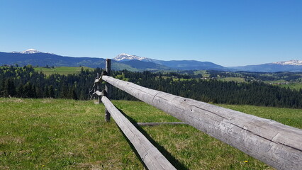 path in the mountains