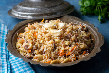 Traditional delicacies, Uzbek pilaf (Turkish name; Ozbek pilavi)