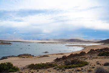 Fototapeta na wymiar lake in the middle of the desert