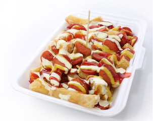 SALCHIPAPA HOT DOG 