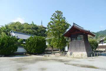 当麻寺　境内　奈良県葛城市