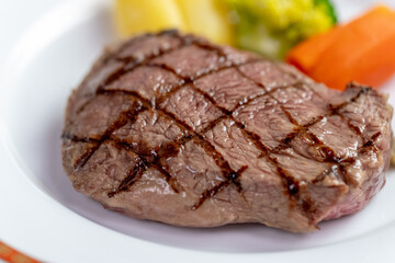 牛の赤身ステーキ