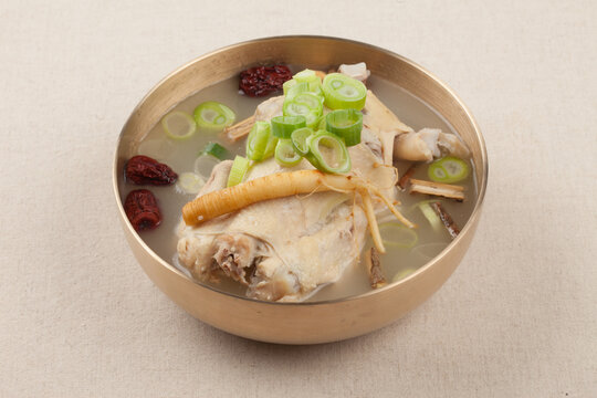Samgyetang, oriental medicine samgyetang, oriental medicine baeksuk, baeksuk, chicken, Korean food, traditional Korean food, chobok, daebok, malbok, boknal, boknal, boknal, boknal,삼계탕, 한방삼계탕, 한방백숙, 백숙