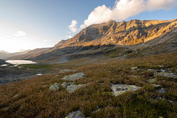 Col frontière de Clapier du côté italien dans les Alpes en France en été