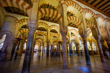 sala de las columnas, siglo X, ampliación de Almanzor, Mezquita-catedral de Córdoba, Andalucia, Spain
