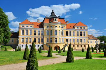 Fototapeta na wymiar Palace in Rogalin, Greater Poland Voivodeship, Poland