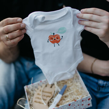 Gender party and pregnancy photo session