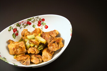 今日の晩ごはん　ごはんが進む美味しそうな照り焼きチキン