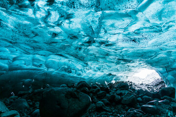 Island - Eish&ouml;hle