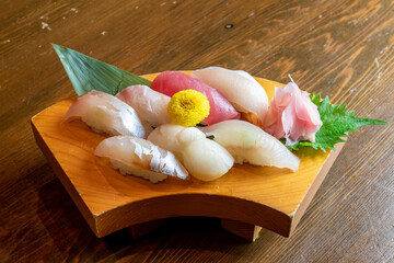 旬の握り盛り合わせ © Photo Craft