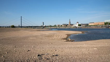 Rugzak Drought in Germany, low water on Rhine river © alfotokunst