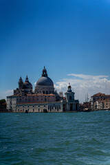 Fototapeta na wymiar venecia viaje canales barcos edificios belleza 