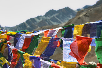 Tibetian Buddhist prayer flags at Fotu la Ladakh