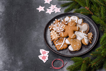 Delicious gingerbread cookies with honey, ginger and cinnamon